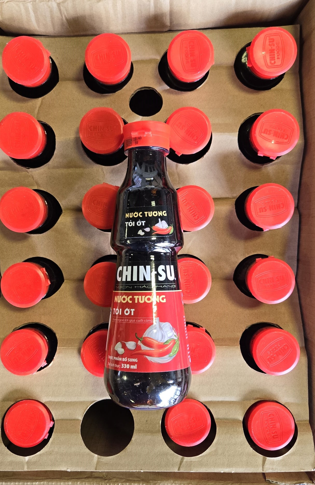 CHINSU GARLIC & CHILI SOY SAUCE